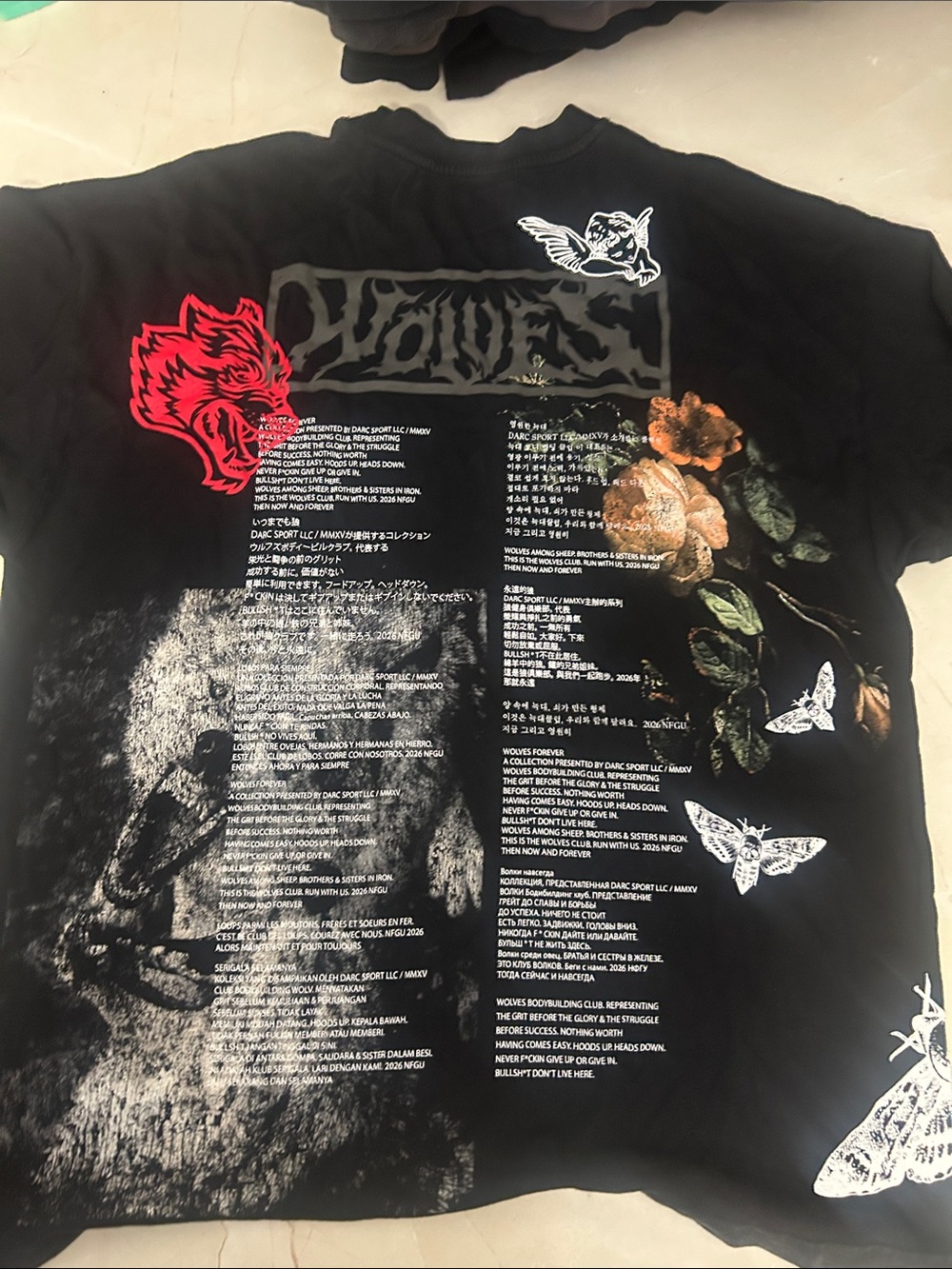 Darc Sport Black Short-Sleeve  L sample over size Wolf